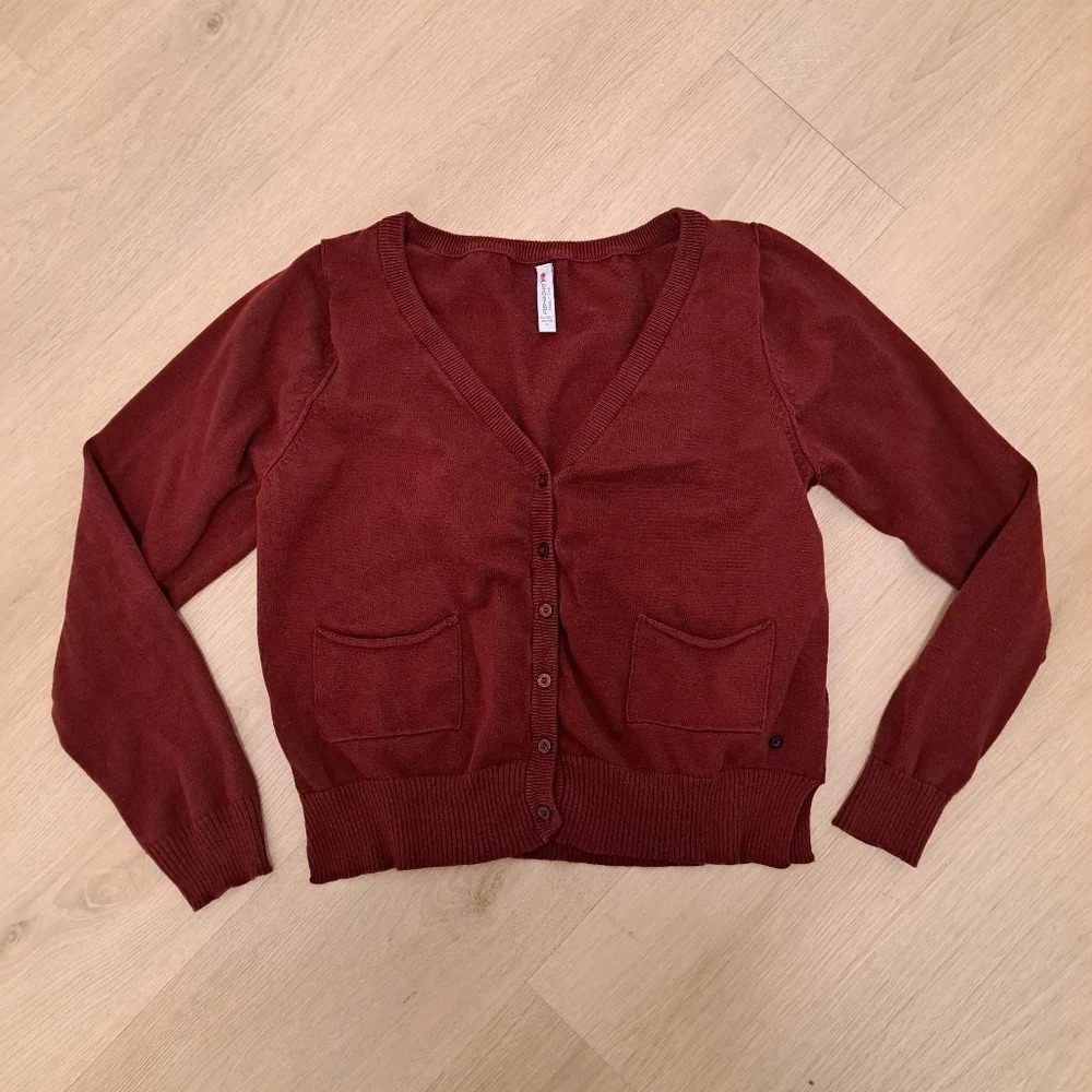 Fishbone Burgundy Red Long Sleeve Button Up Cardigan Sweater With Pockets Size S